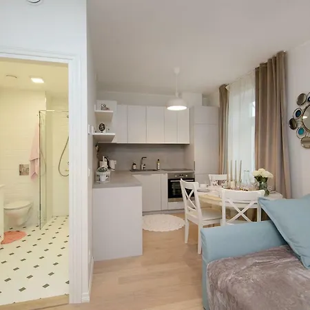 Modern Quiet 2 Bedroom Near Center Apartment Parnu