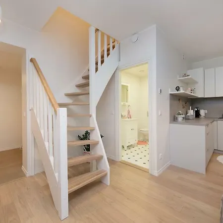 Modern Quiet 2 Bedroom Near Center Apartment Parnu
