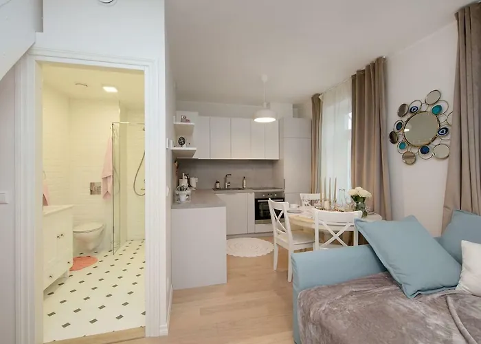 Modern Quiet 2 Bedroom Near Center Apartament Parnawa