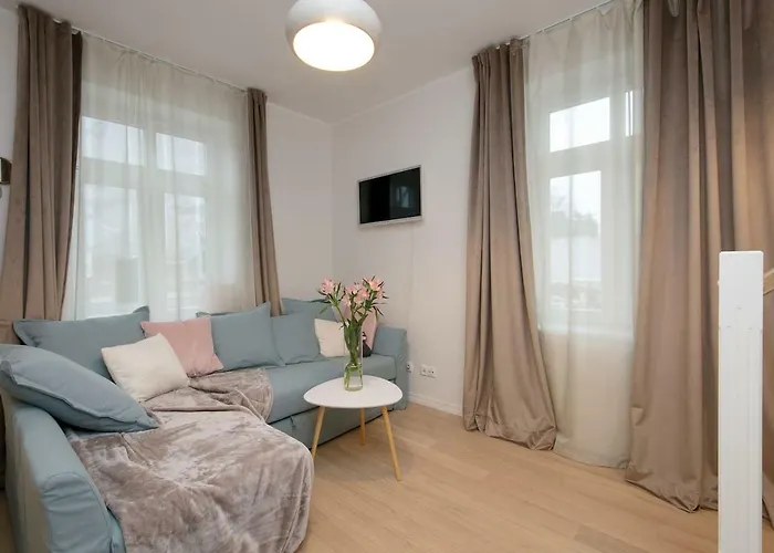 Apartament Modern Quiet 2 Bedroom Near Center