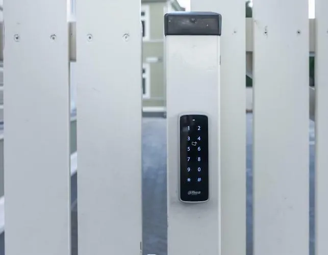 Apartament Modern Quiet 2 Bedroom Near Center Parnawa